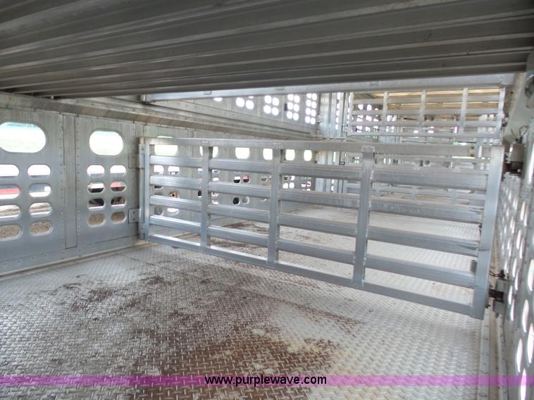 image for item J5472 2004 Wilson TRL livestock trailer