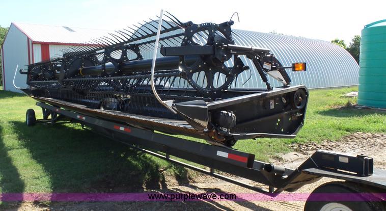 image for item K3112 2009 MacDon FD70 flex draper head