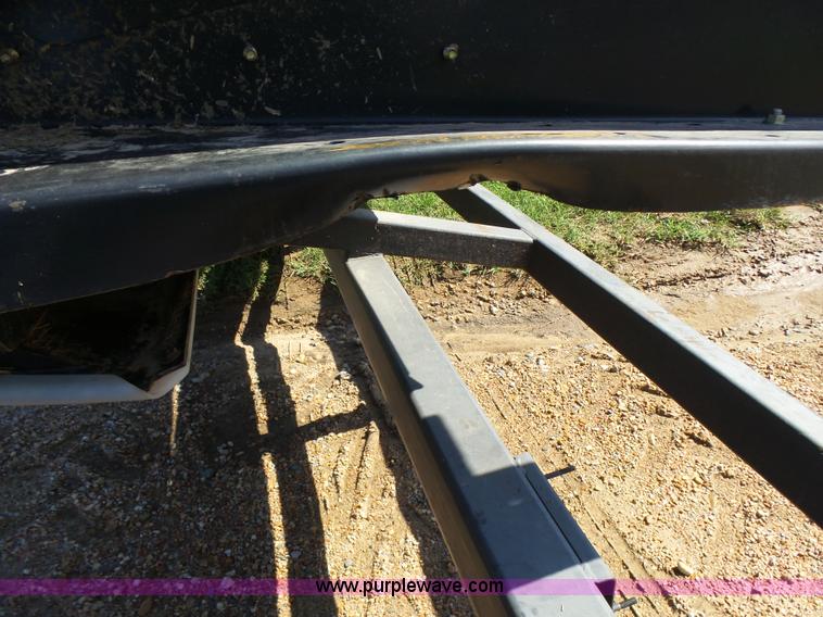 image for item K3112 2009 MacDon FD70 flex draper head