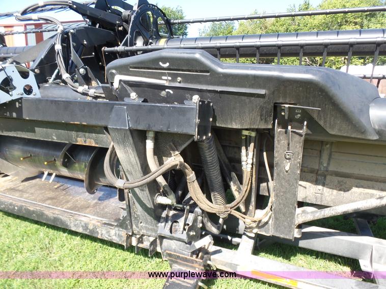 image for item K3112 2009 MacDon FD70 flex draper head