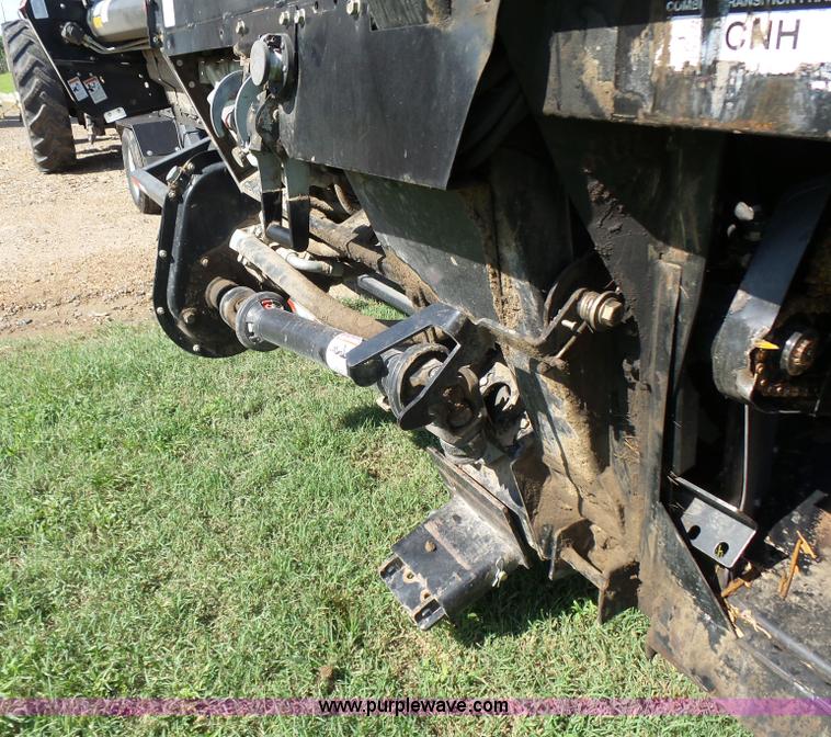 image for item K3112 2009 MacDon FD70 flex draper head