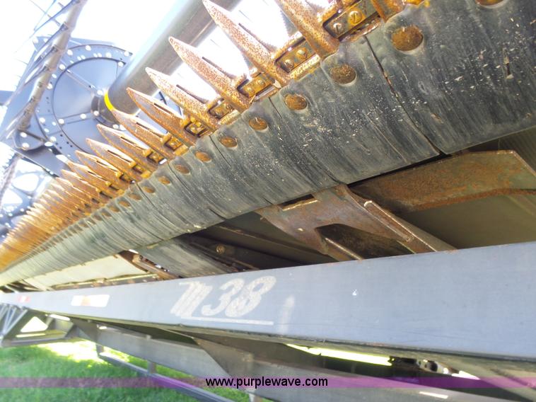 image for item K3112 2009 MacDon FD70 flex draper head