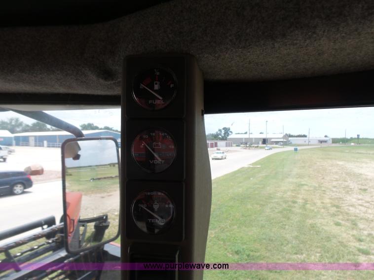 image for item K3113 2003 MacDon 9352 self-propelled windrower