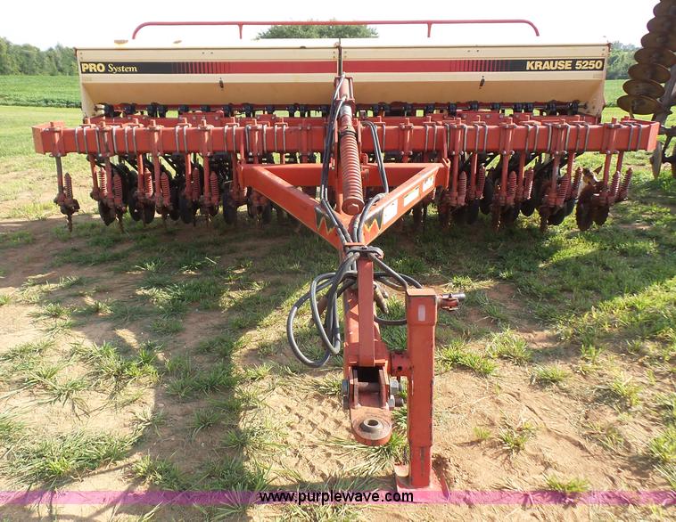 image for item K3634 Krause 5250 no-till grain drill