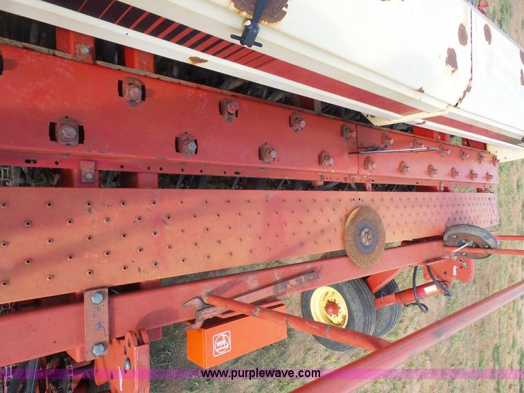 image for item K3634 Krause 5250 no-till grain drill