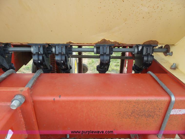 image for item K3634 Krause 5250 no-till grain drill