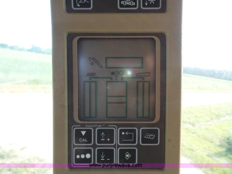 image for item K3637 2006 John Deere 9560 STS RWA combine