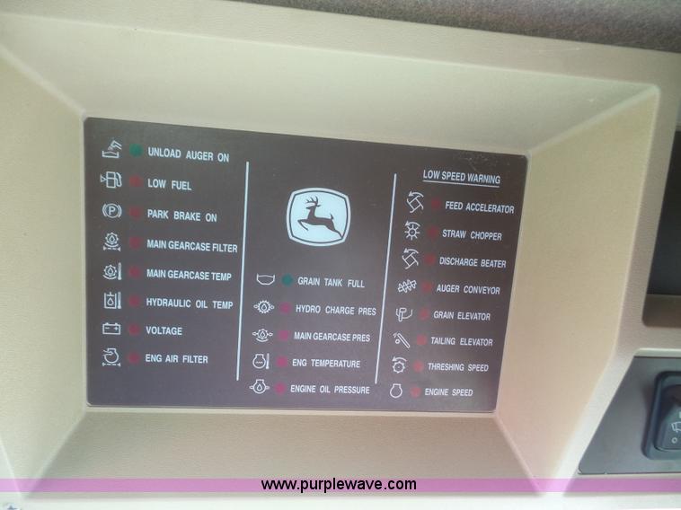 image for item K3637 2006 John Deere 9560 STS RWA combine