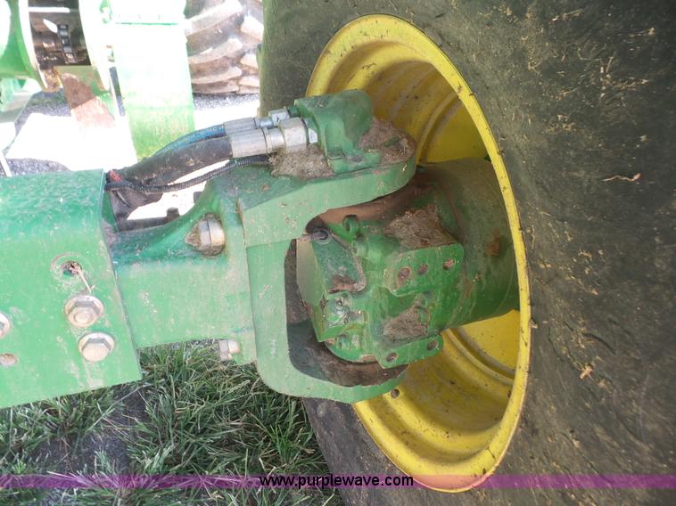 image for item K3637 2006 John Deere 9560 STS RWA combine