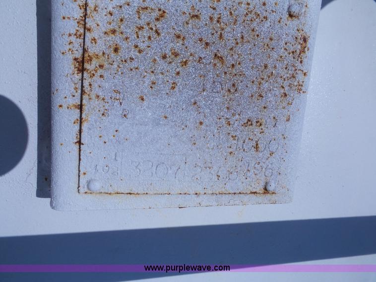 image for item K3645 LTC dual anhydrous tank unit