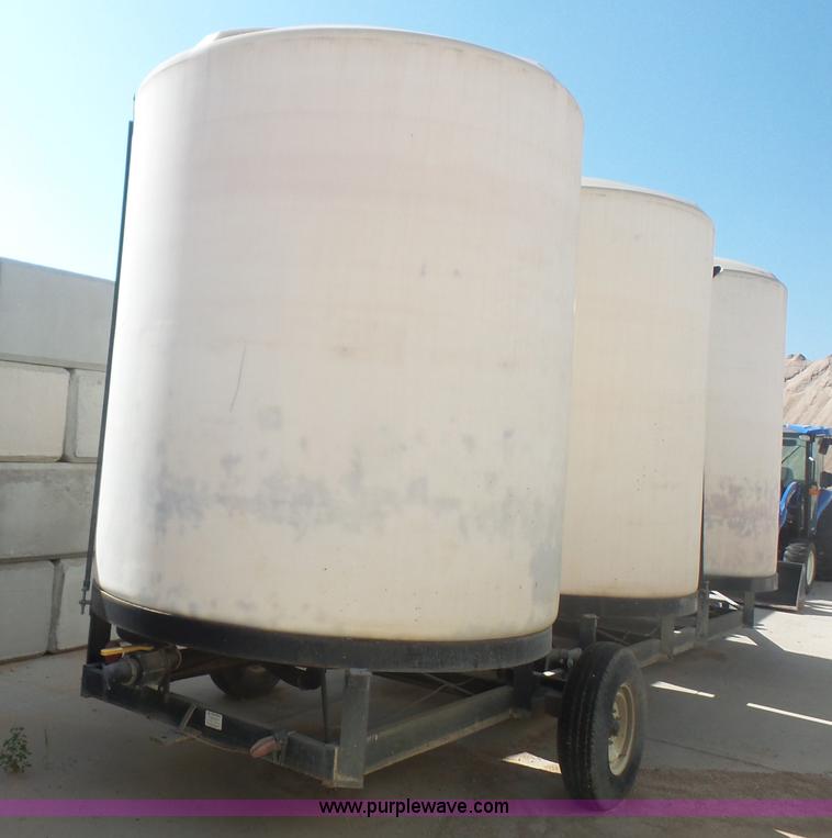 image for item K4744 Wylie triple cone bottom tank trailer