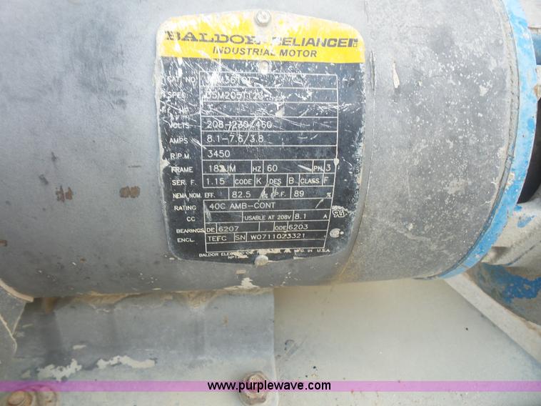 image for item K4744 Wylie triple cone bottom tank trailer