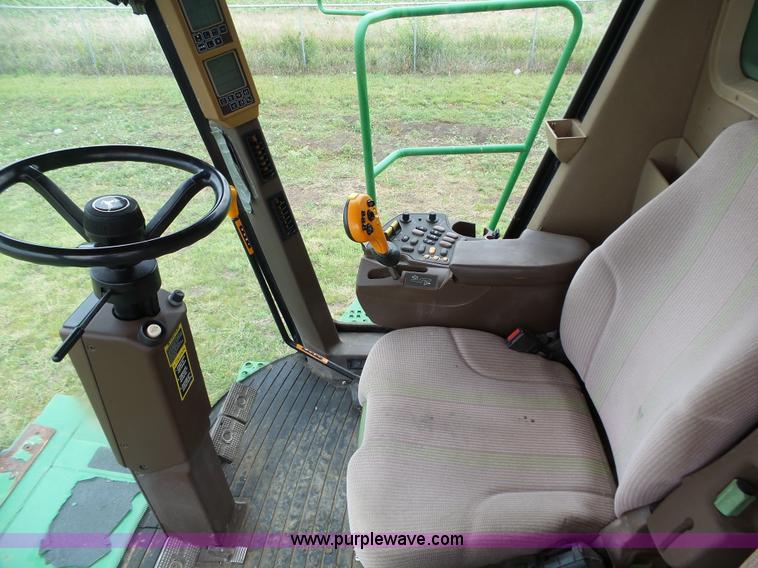 image for item K5266 2003 John Deere 9750 STS combine