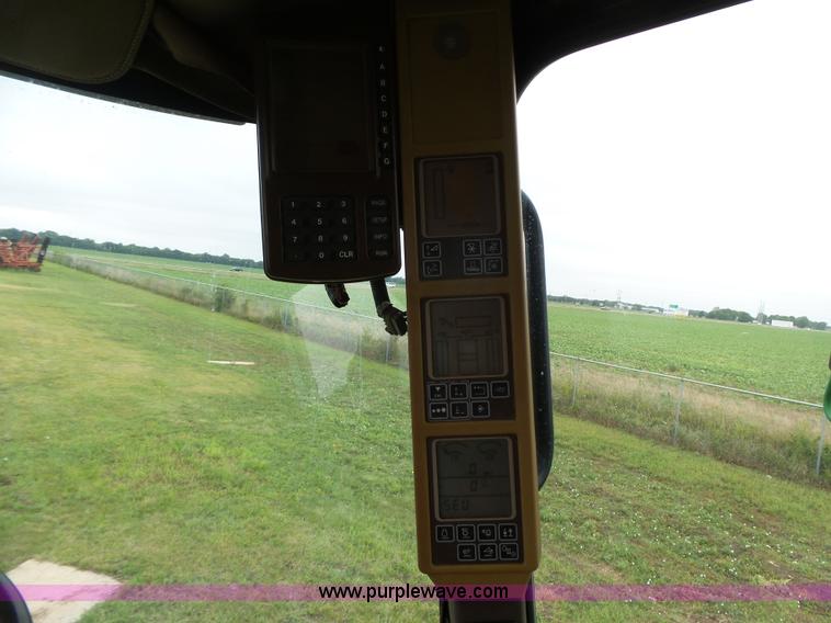 image for item K5266 2003 John Deere 9750 STS combine