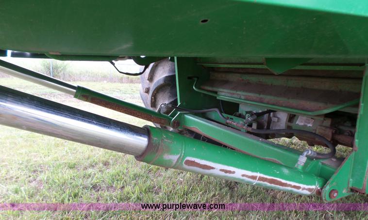 image for item K5266 2003 John Deere 9750 STS combine