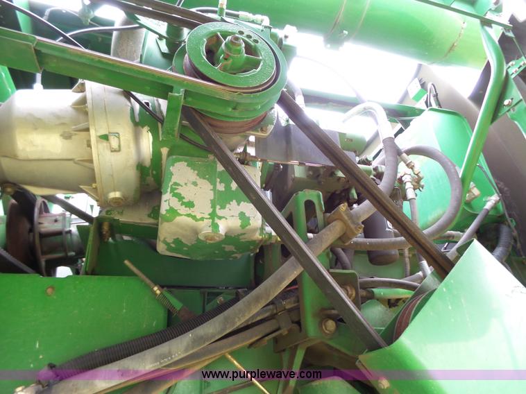 image for item K5266 2003 John Deere 9750 STS combine