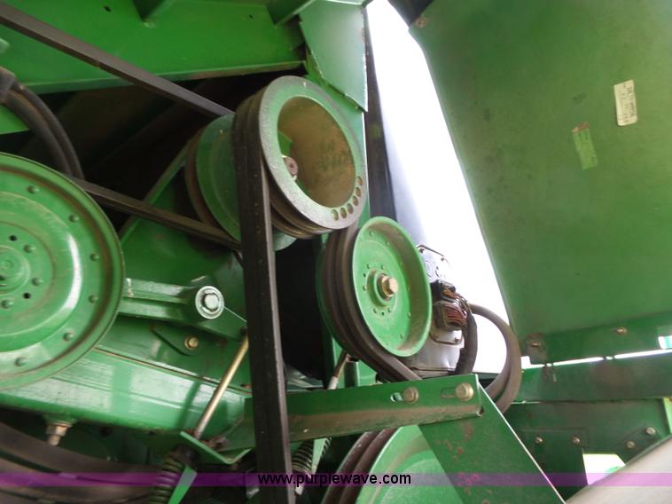 image for item K5266 2003 John Deere 9750 STS combine