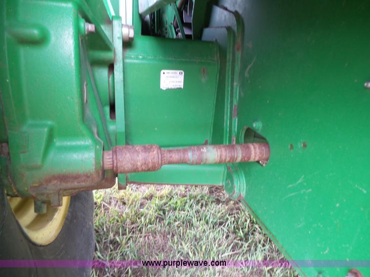 image for item K5266 2003 John Deere 9750 STS combine