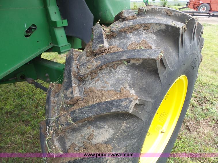 image for item K5266 2003 John Deere 9750 STS combine