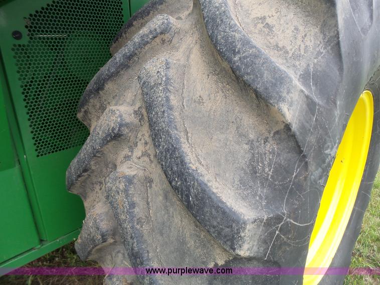 image for item K5266 2003 John Deere 9750 STS combine