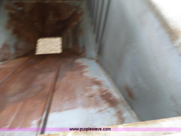 image for item K5728 1994 Jetco single hopper bottom grain trailer