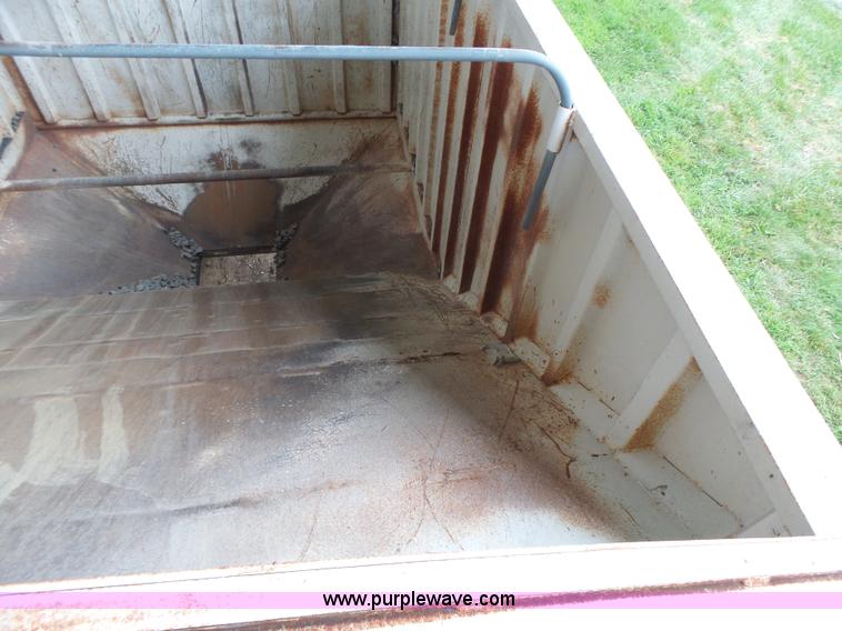 image for item K5729 1959 Fruehauf double hopper grain trailer