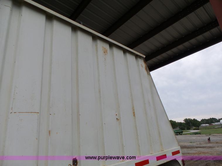 image for item K5729 1959 Fruehauf double hopper grain trailer