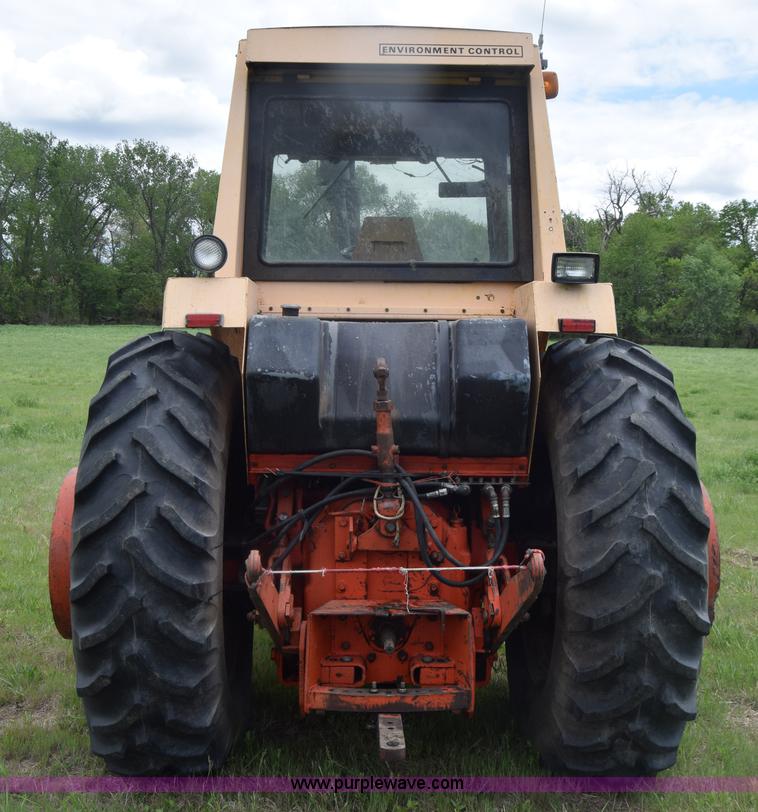 image for item K6733 Case 1270 Agri King tractor