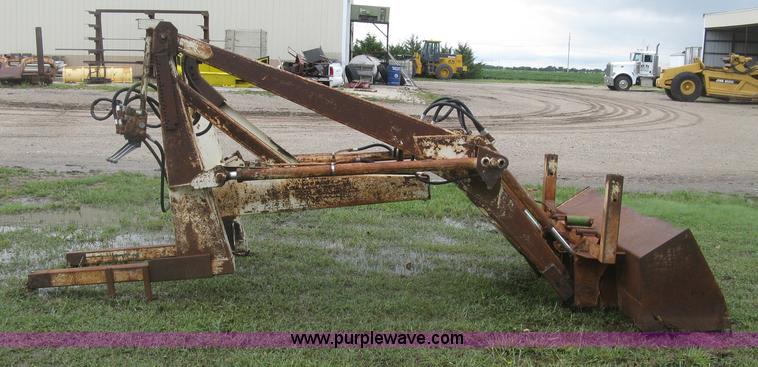 image for item L3841 Great Bend 900 loader