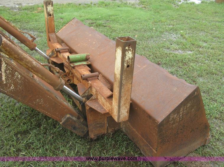 image for item L3841 Great Bend 900 loader