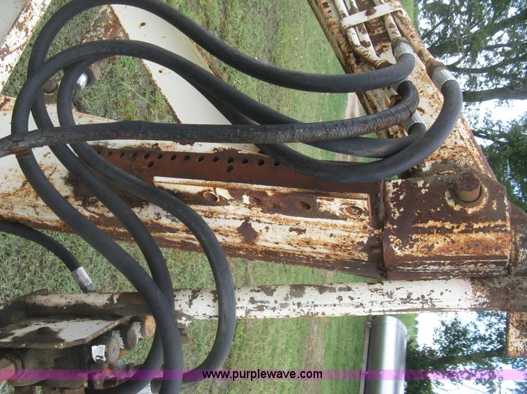 image for item L3841 Great Bend 900 loader