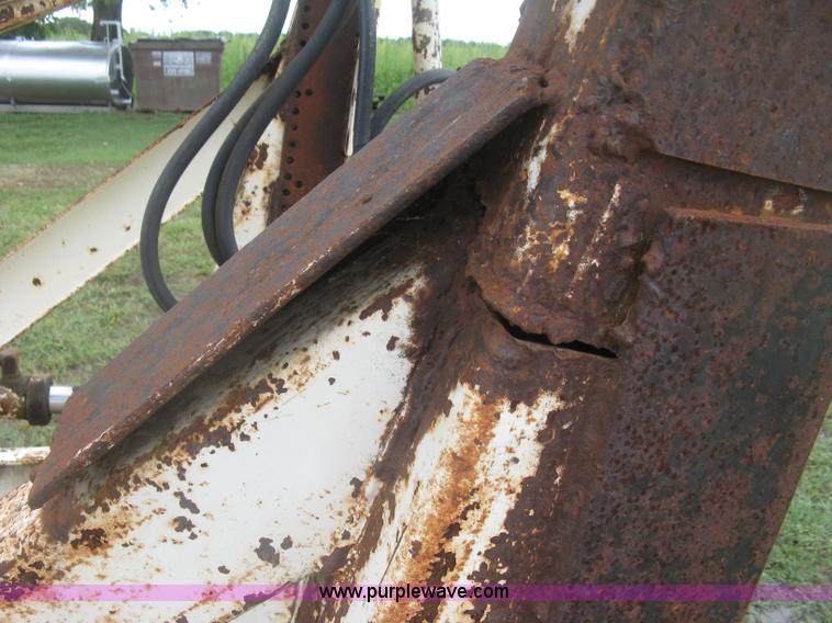 image for item L3841 Great Bend 900 loader