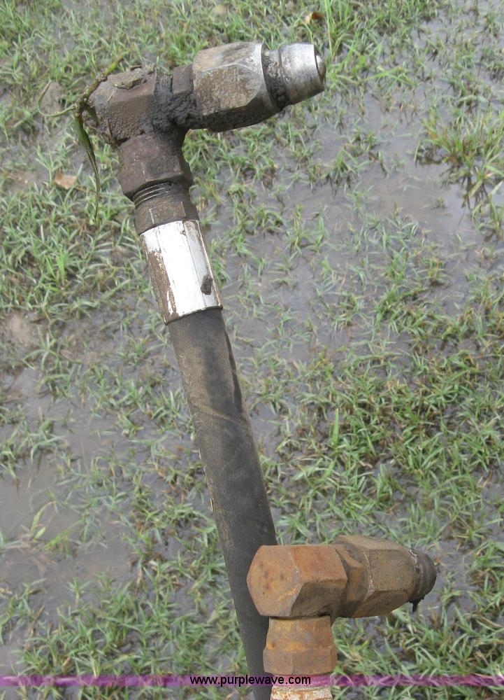 image for item L3841 Great Bend 900 loader