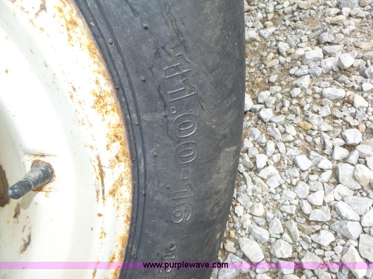 image for item L4009 1981 International 1460 Axial-Flow combine