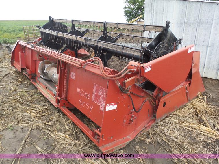 image for item L4009 1981 International 1460 Axial-Flow combine