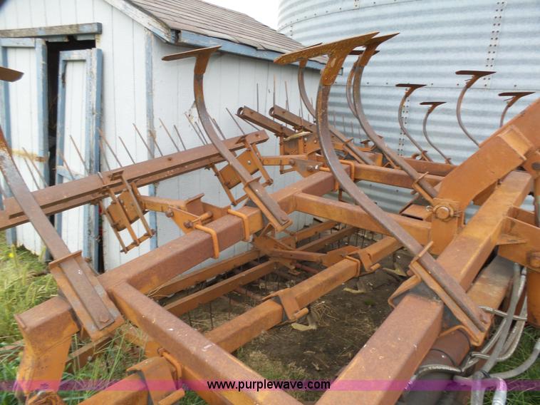 image for item L4011 PJM field cultivator