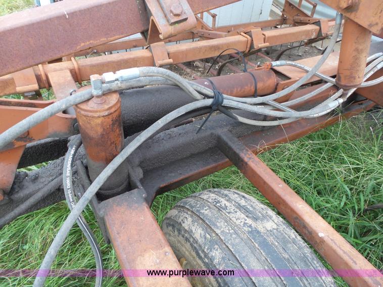 image for item L4011 PJM field cultivator