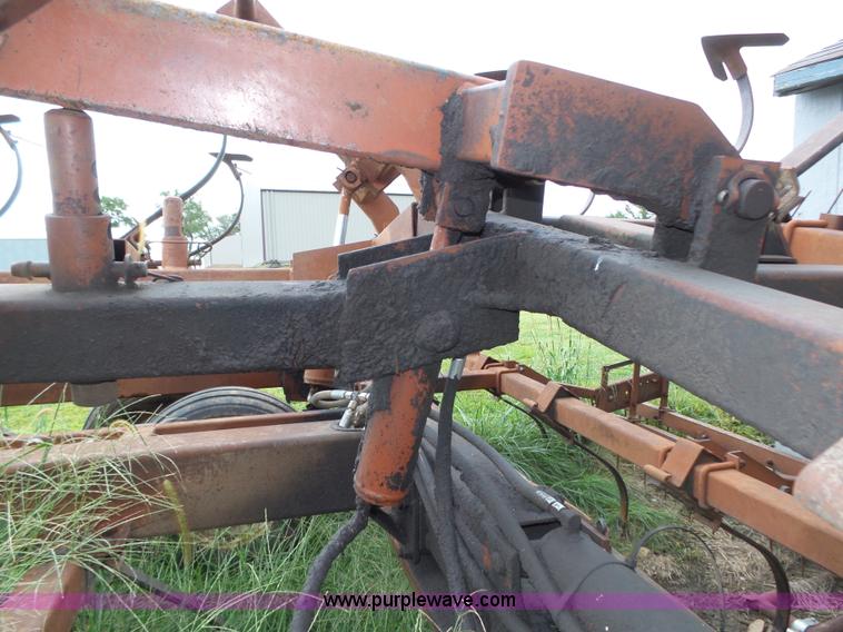 image for item L4011 PJM field cultivator