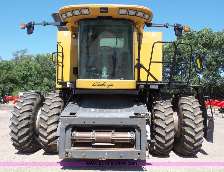 image for item L4959 2007 Challenger 670 RWA combine