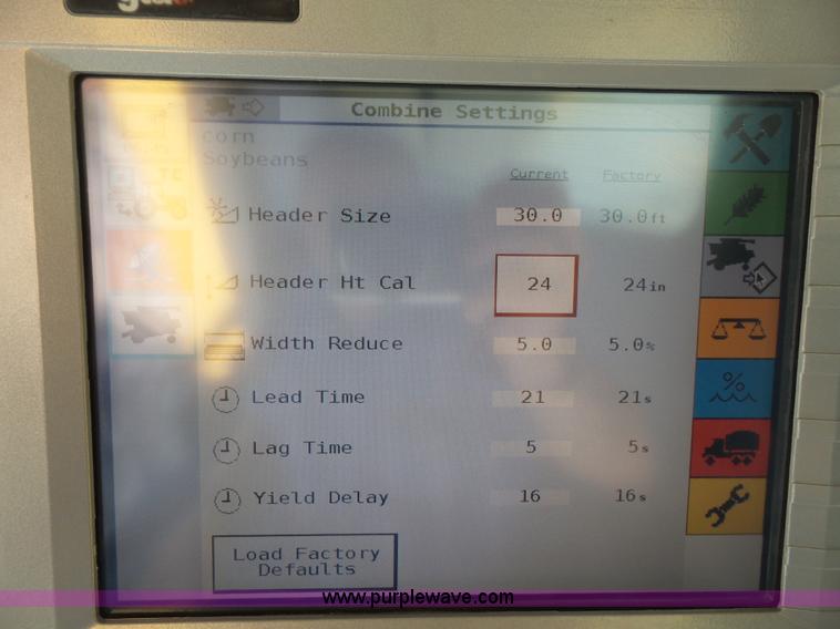 image for item L4959 2007 Challenger 670 RWA combine