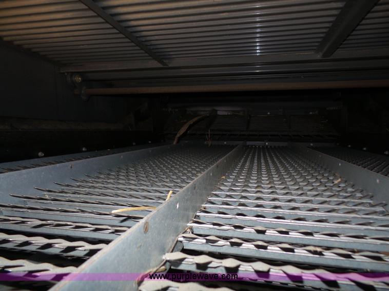 image for item L4959 2007 Challenger 670 RWA combine