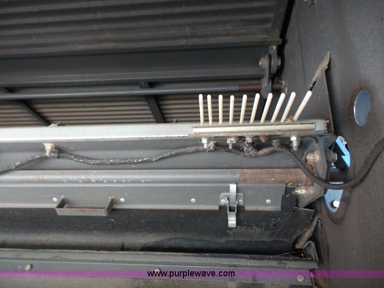 image for item L4959 2007 Challenger 670 RWA combine