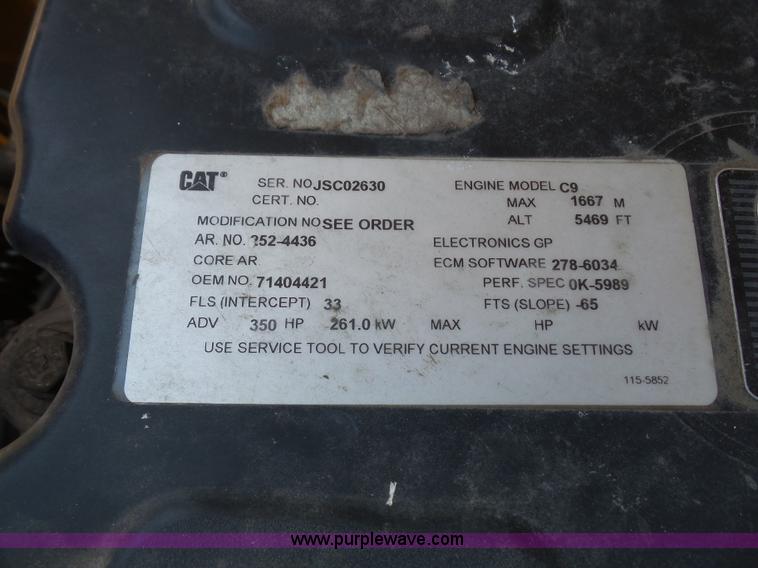 image for item L4959 2007 Challenger 670 RWA combine