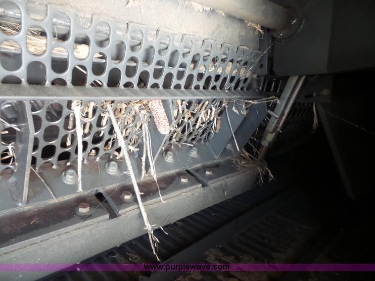 image for item L4959 2007 Challenger 670 RWA combine