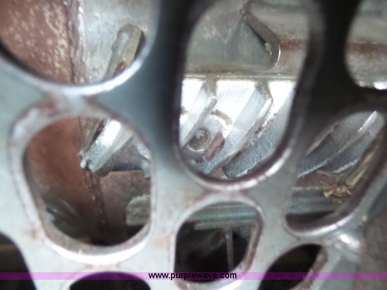 image for item L4959 2007 Challenger 670 RWA combine