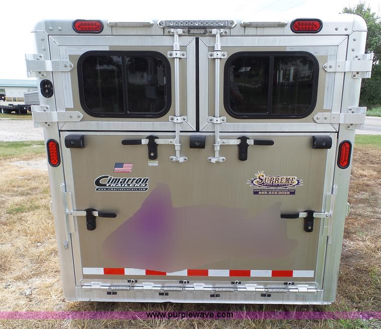 image for item L5520 2015 Cimarron Showstar livestock trailer