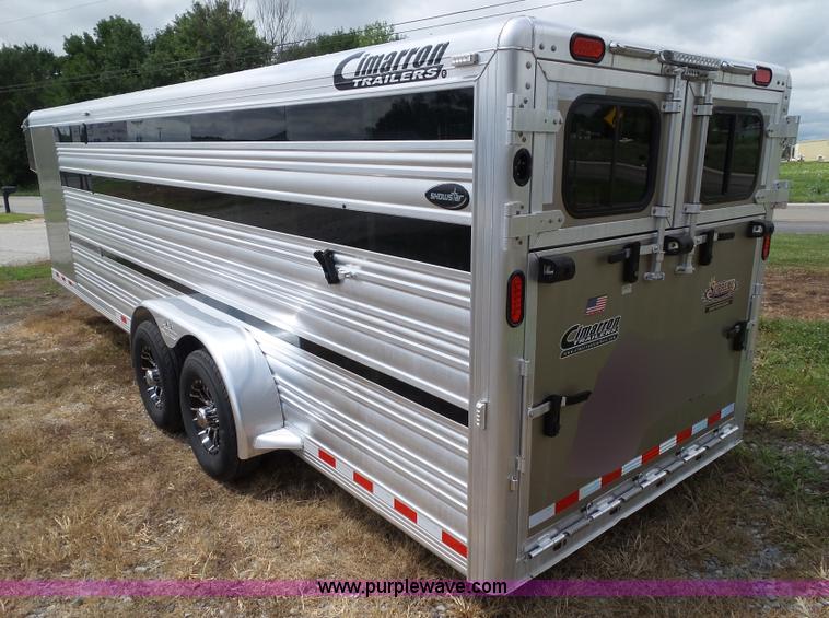 image for item L5520 2015 Cimarron Showstar livestock trailer