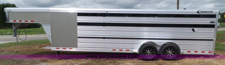 image for item L5520 2015 Cimarron Showstar livestock trailer