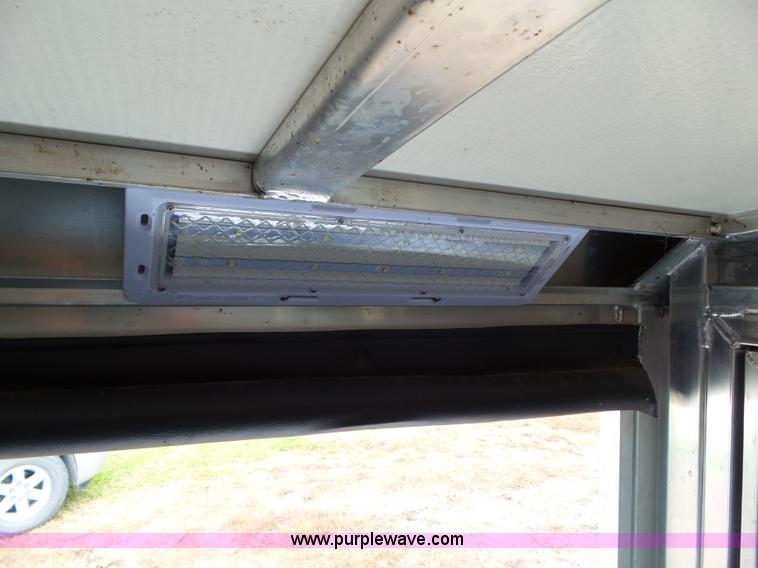 image for item L5520 2015 Cimarron Showstar livestock trailer