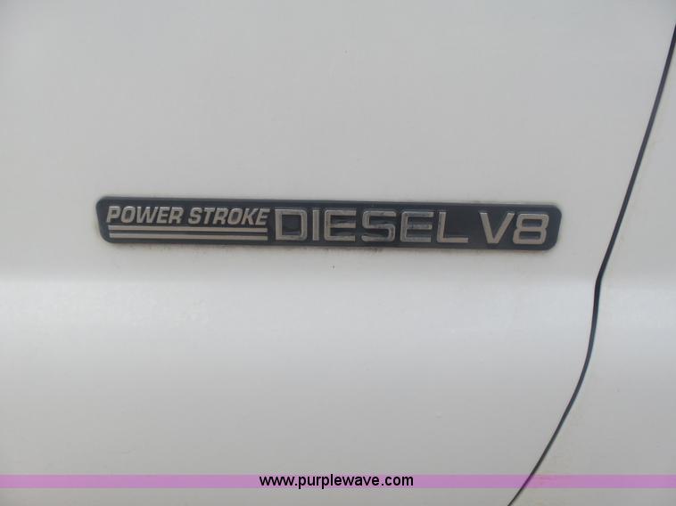 image for item AQ9634 2002 Ford F550 utility truck